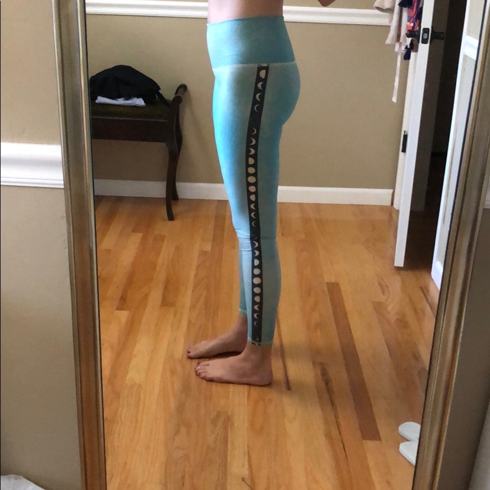 Teeki Blue Moon Hot Pants (Leggings)